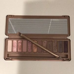 Urban decay naked three pallet